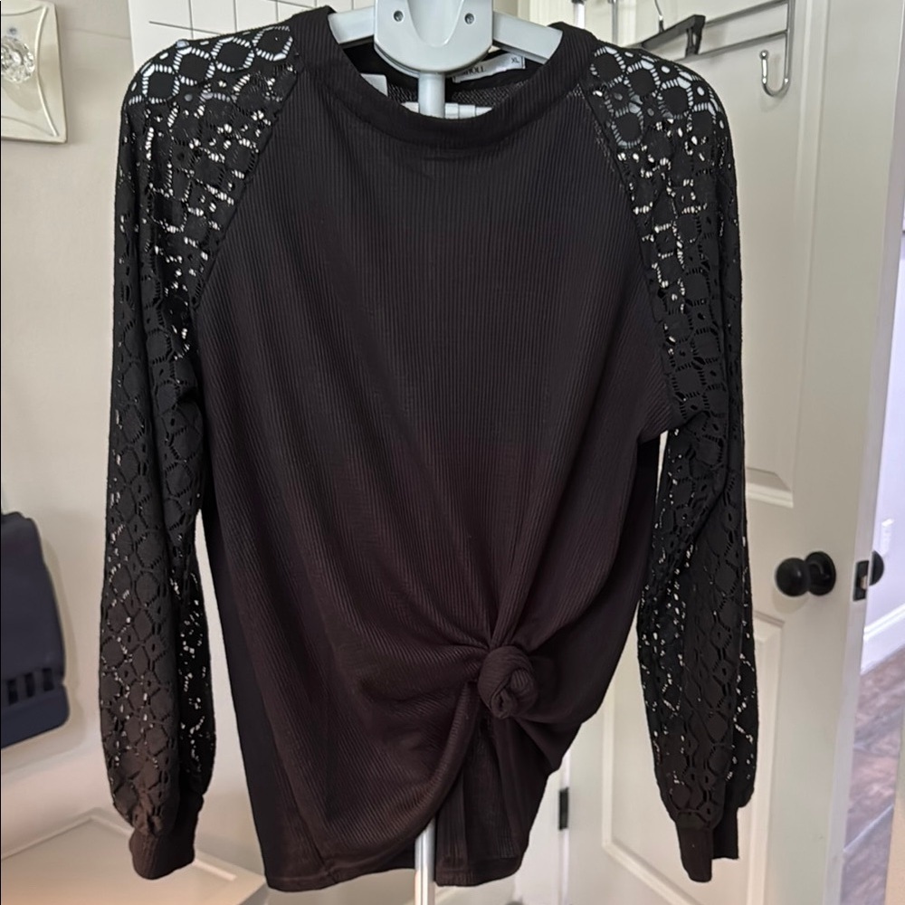 Black Long Sleeve Tie Front Sweatshirt